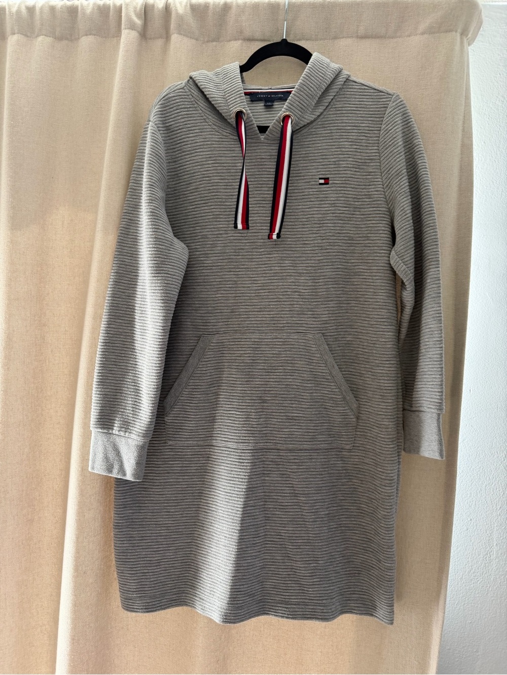 Tommy Hilfiger Light Gray Ribbed Hoodie with Signature Stripe